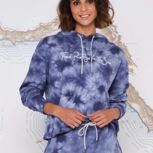 Salty Crew Take Refuge In The Sea CROP HOODY - Navy Tie Dye